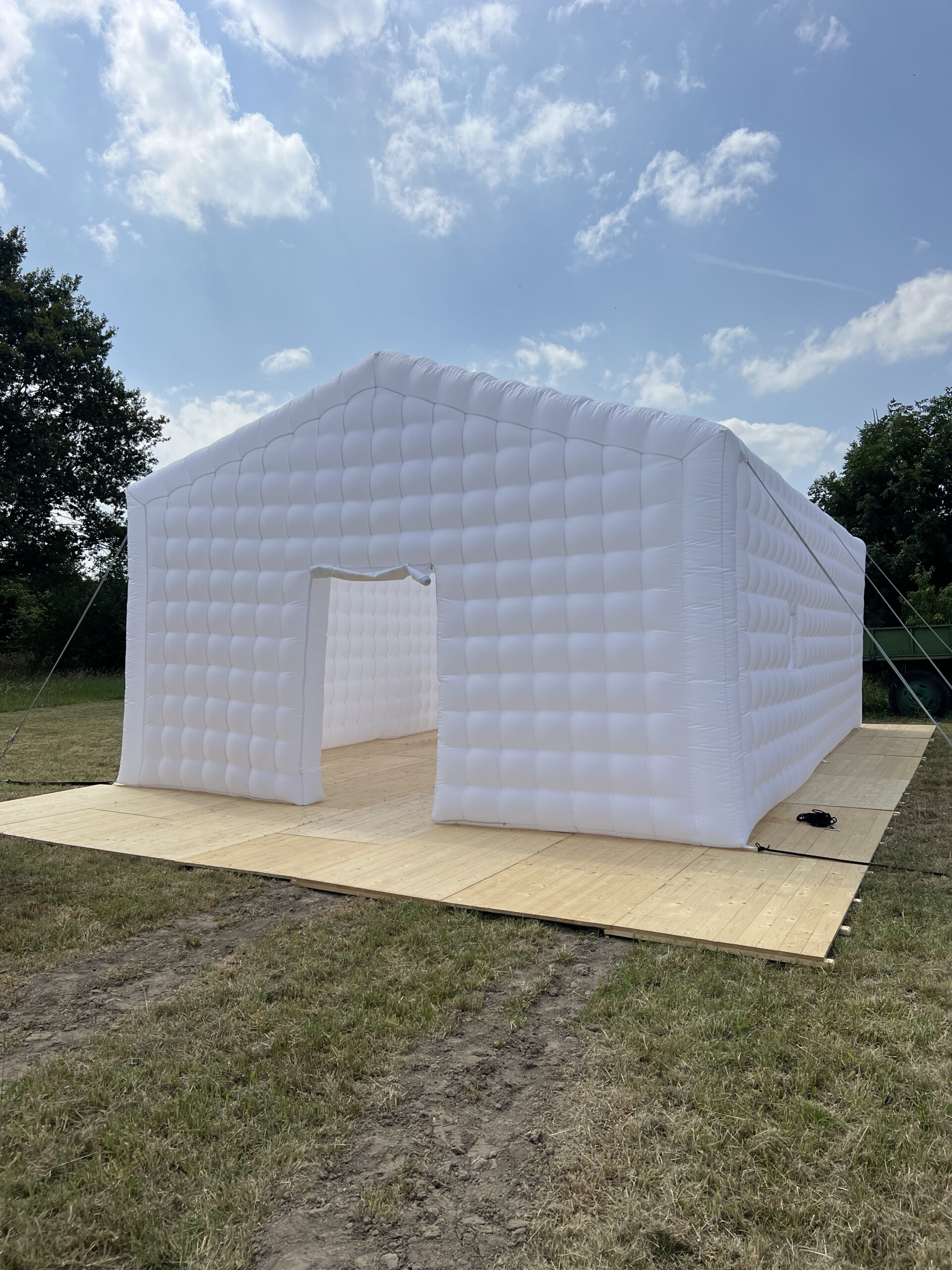 dmuchany-namiot-856vdt-1.jpg Namiot dmuchany, imprezowy 10m x 6m x 3,5m wynajem Make a Party - obrazek 1