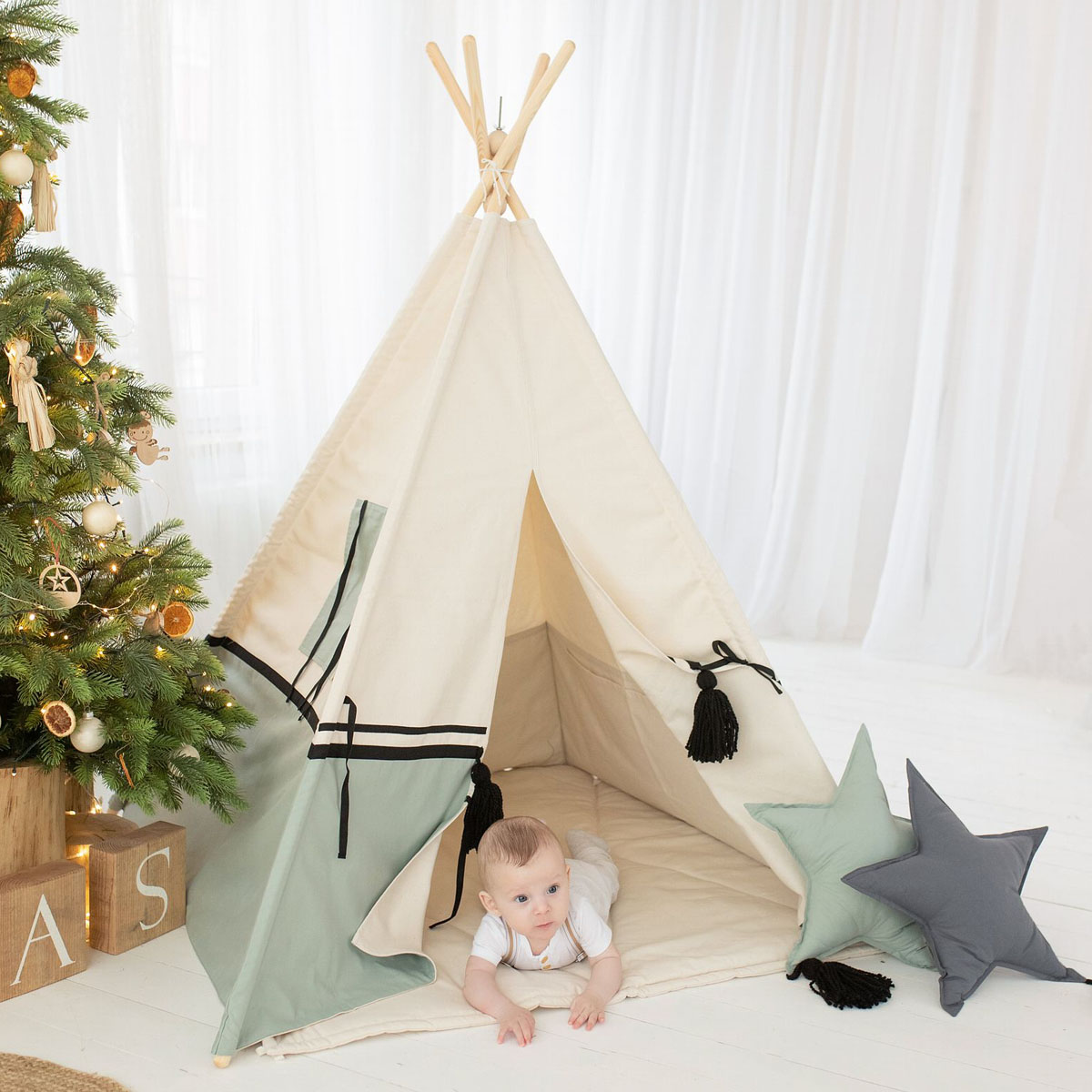 namiot-tipi-z-mata-i-poduszkami-315omx.jpg Namiot tipi z matą i poduszkami, Tipi Sage - obrazek 1