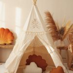 Namiot tipi dla dzieci z falbanami "Boho"